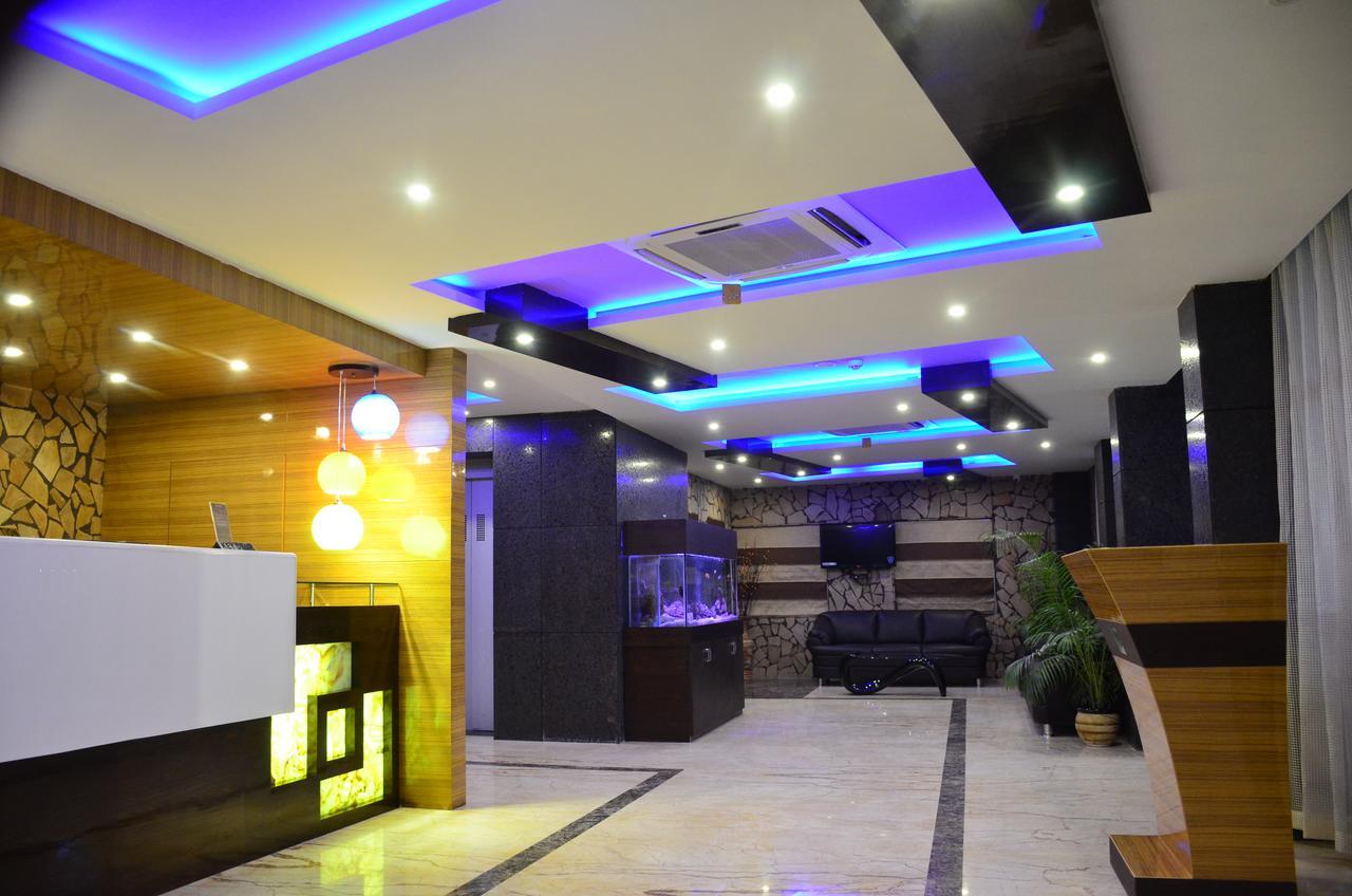 Dolphin Chocolate Inn Chandannagar Exterior foto